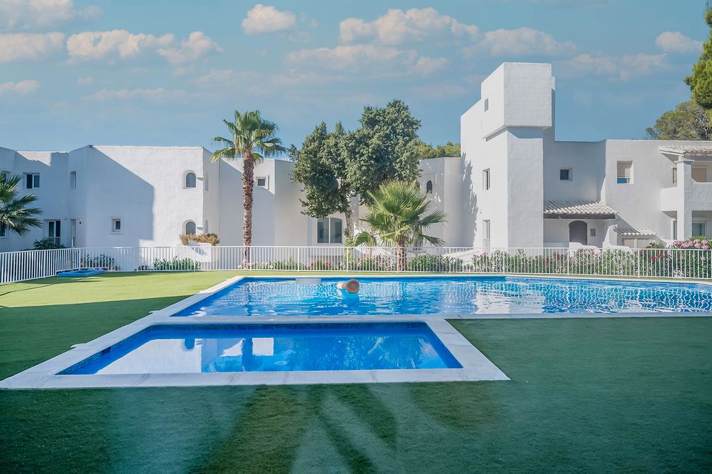 Swimming pool of Apartment for sale in Sant Josep de sa Talaia  with Swimming Pool
