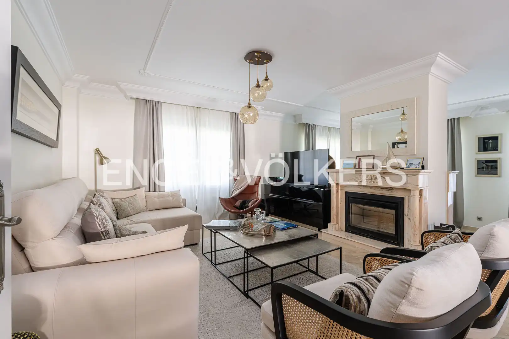 Sala de estar de Casa o chalet en venta en Villaviciosa de Odón con Calefacción y Jacuzzi