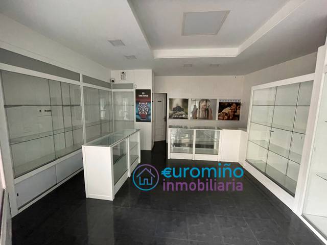 Local comercial en Alquiler en Rúa Compostela en Salceda de Caselas