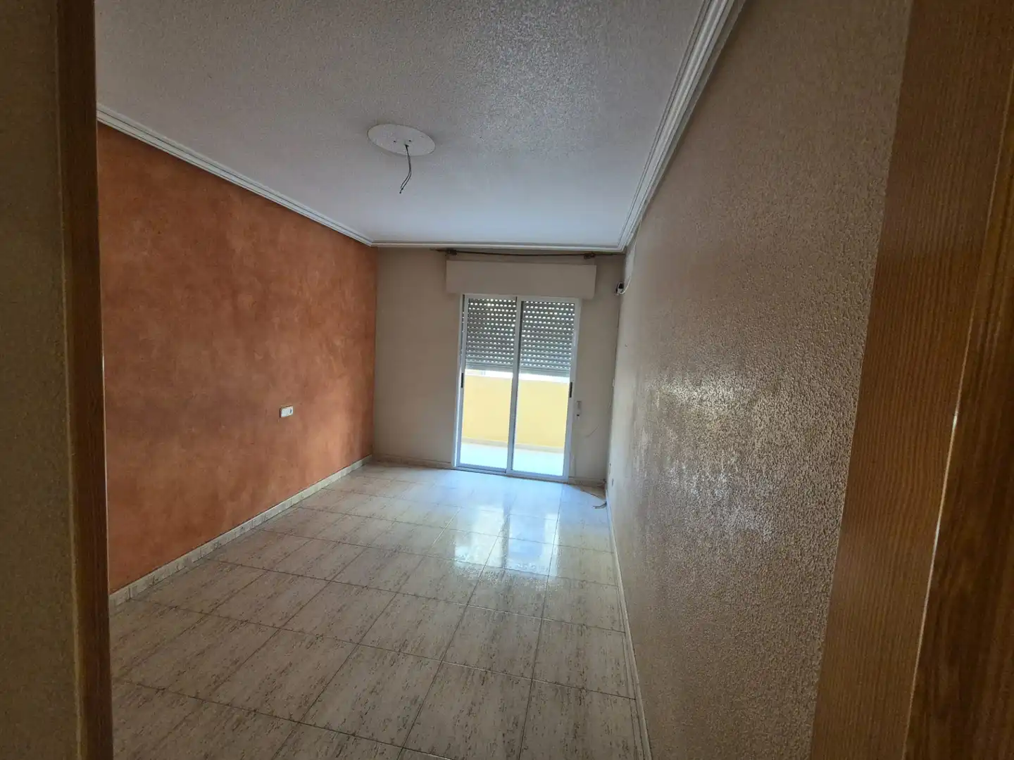 Habitación de Piso en venta en Murcia con Trastero y Balcón