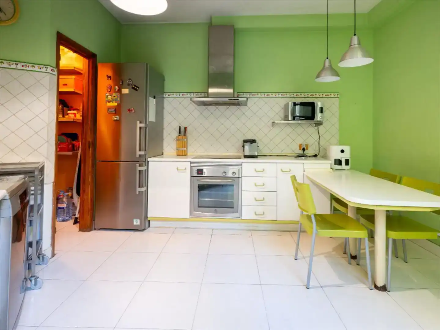 Cuina de Casa o xalet en venda en Las Palmas de Gran Canaria amb Balcó