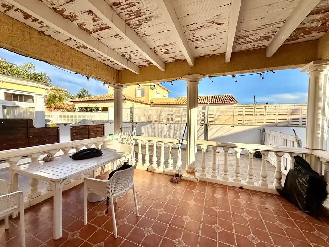Terrassa de Casa o xalet en venda en Els Poblets amb Aire condicionat, Calefacció i Jardí privat