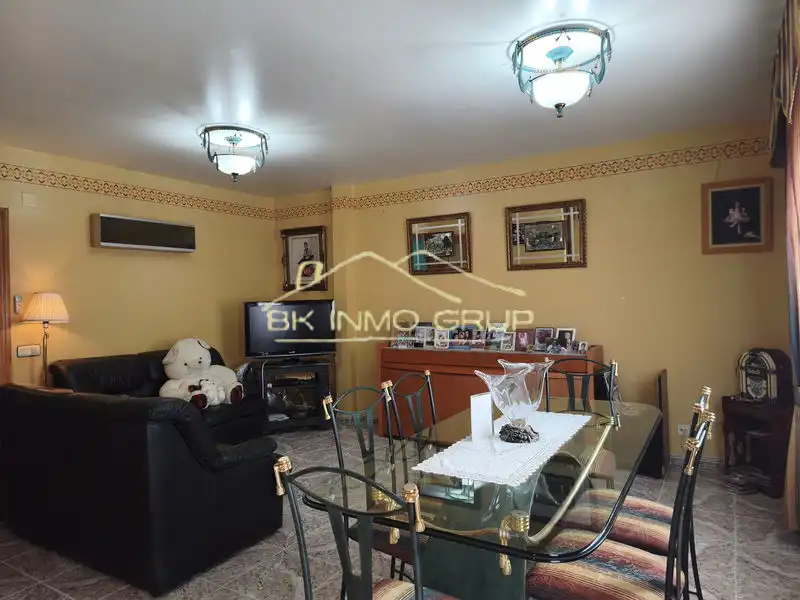 Sala de estar de Casa adosada en venta en Traiguera con Aire acondicionado, Terraza y Amueblado