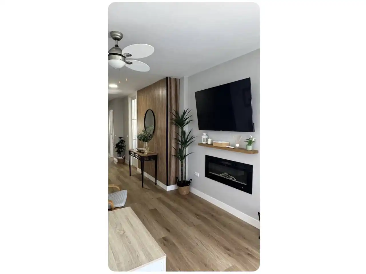 Living room of Flat for rent in Roquetas de Mar  with Air Conditioner, Terrace and Furnished