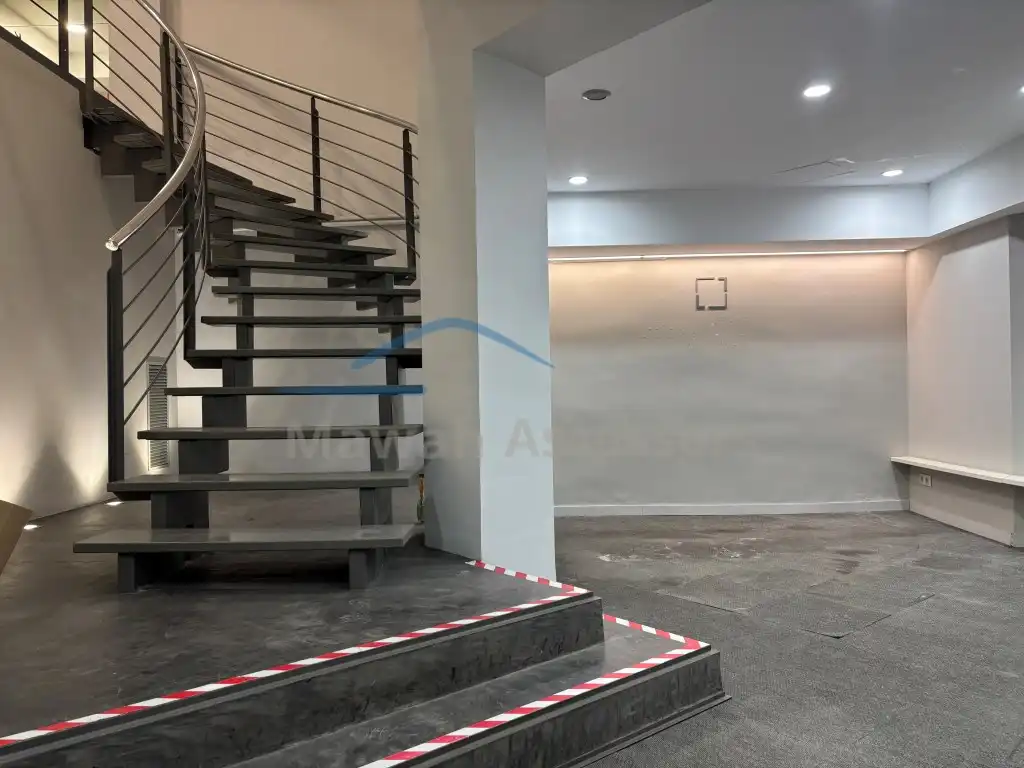 Gewerbefläche zur Miete in Calle Narcis Giralt De, imagen 8