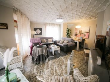 Piso con balcón en venta en Tomelloso