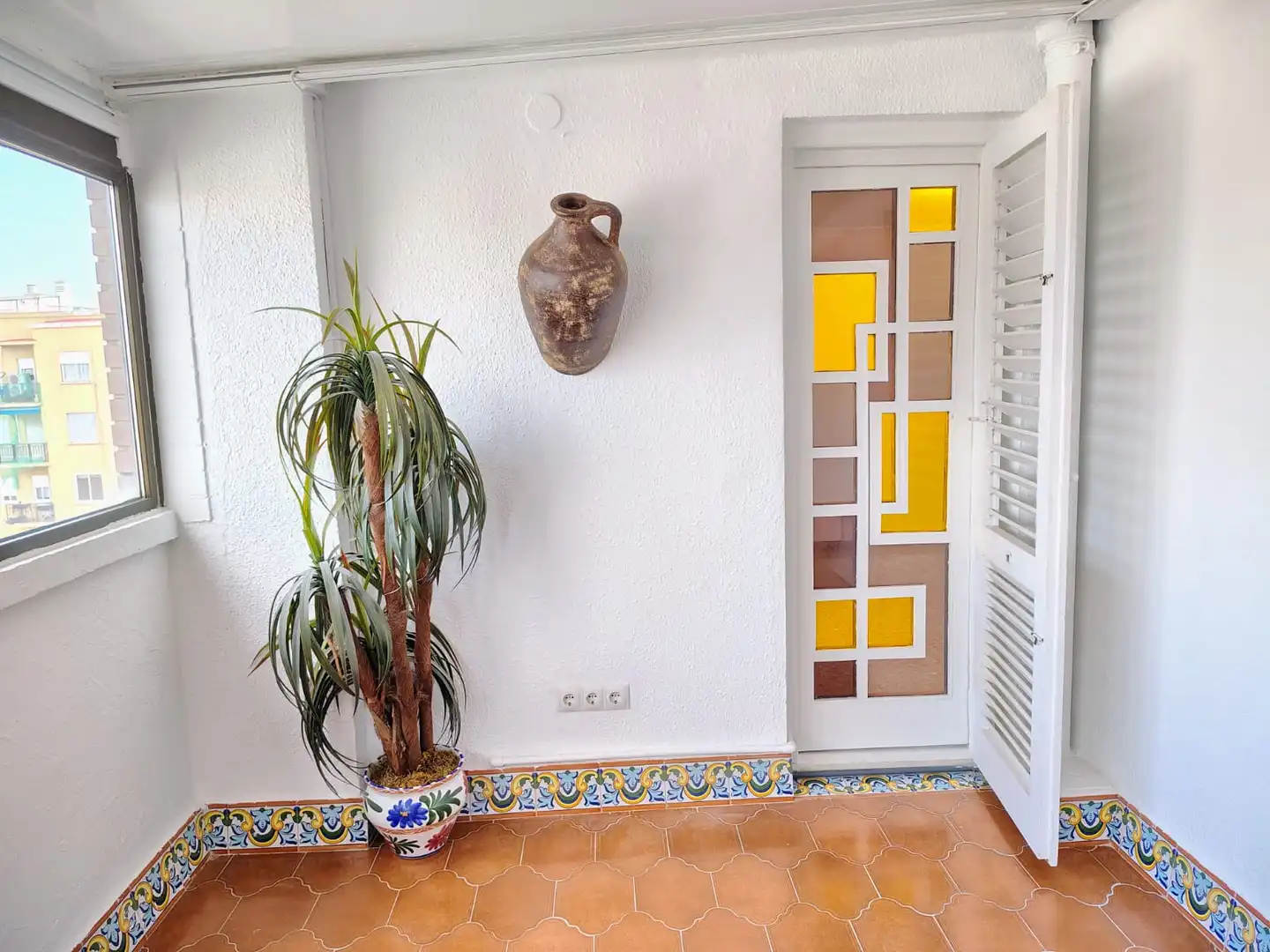 Dachboden zur Miete in Castellón de la Plana / Castelló de la Plana mit Klimaanlage, Heizung und Terrasse