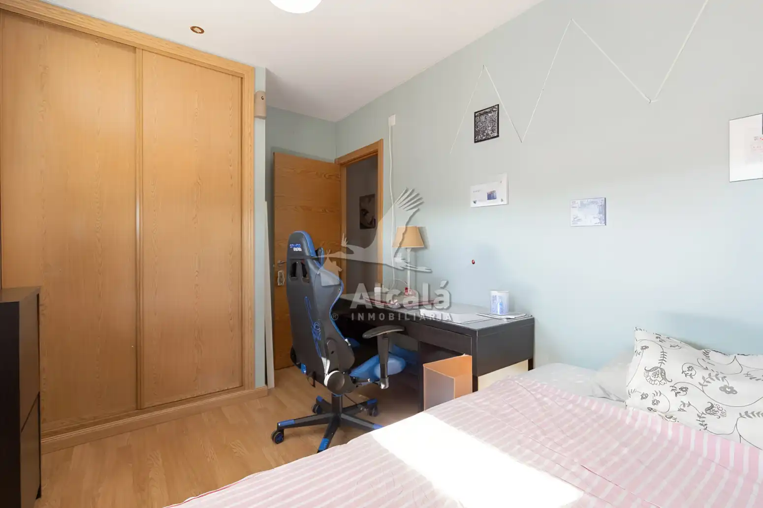 Habitación de Casa o chalet en venta en Los Santos de la Humosa con Calefacción y Trastero
