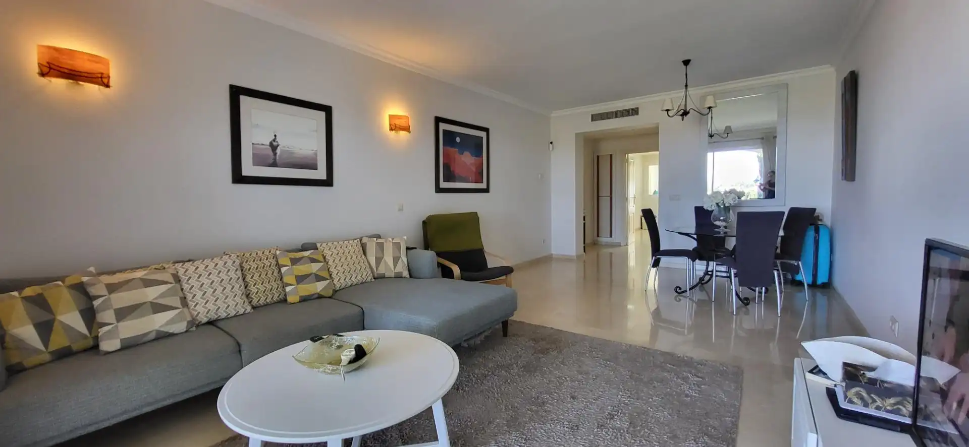 Living room of Apartments for rent in Benahavís  with Air Conditioner, Heating and Private garden