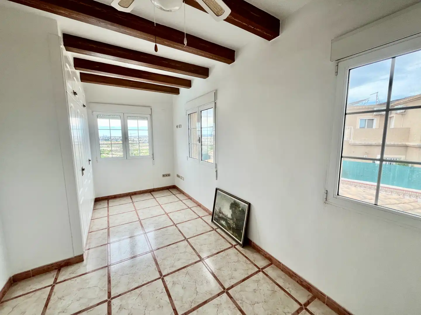Sala de estar de Casa o chalet en venta en Torrevieja con Aire acondicionado, Calefacción y Jardín privado