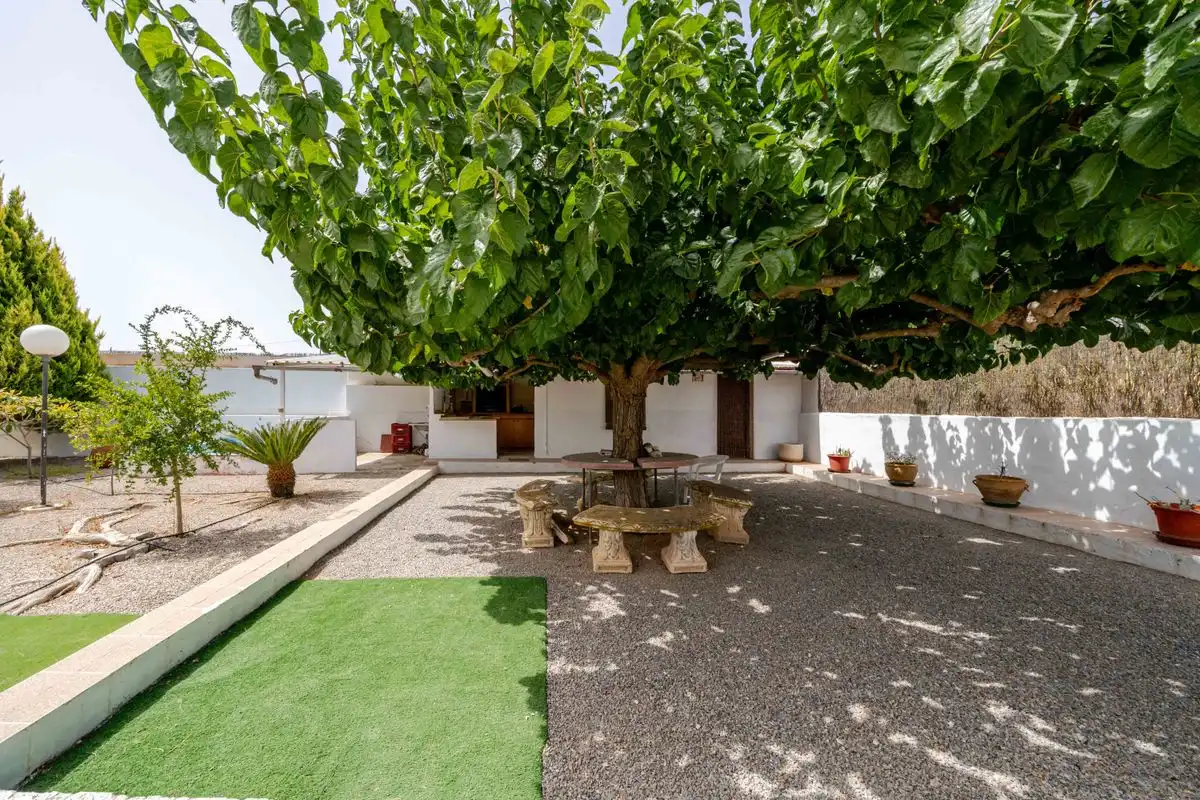 Garden of Houses for sale in Albatera  with Air Conditioner, Heating and Private garden