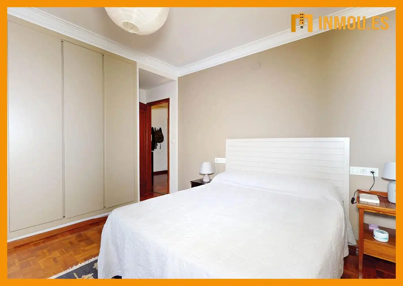 Habitación de Piso de alquiler en Ourense Capital  con Aire acondicionado, Calefacción y Parquet