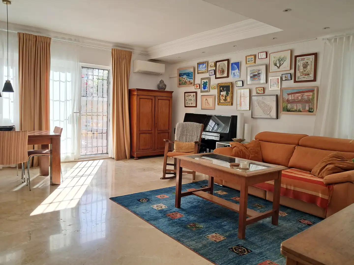 Home with terrace for sale in Estepona Pueblo, imagen 6