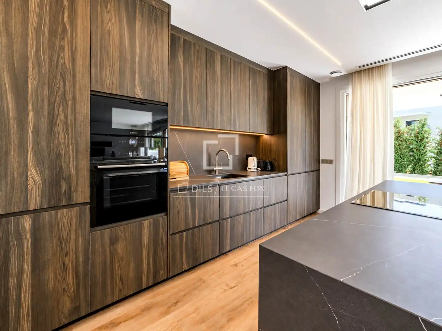 Villa con balcone in vendita a Vallpineda - Santa Bárbara, imagen 12