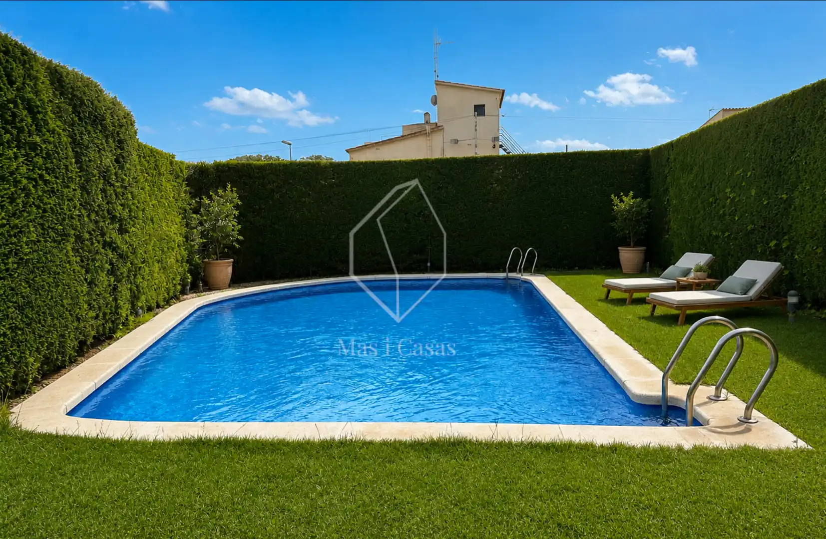 Swimming pool of Detached homes for sale in L'Escala  with Air Conditioner, Heating and Private garden