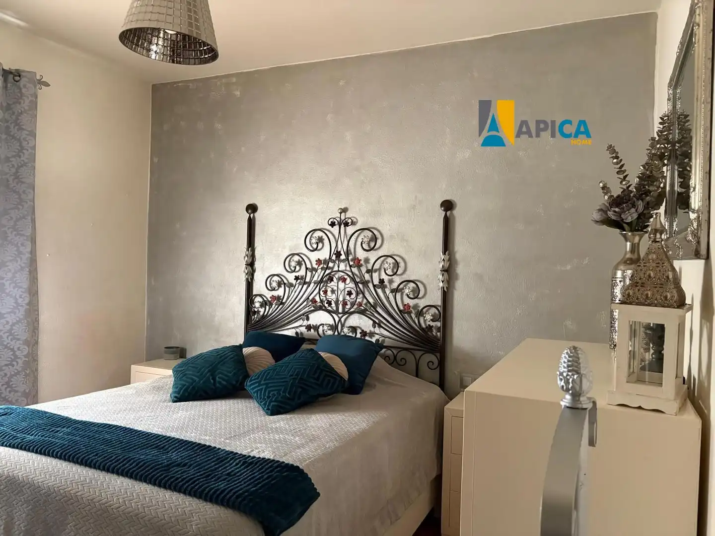 Bedroom of Houses for sale in Chiclana de la Frontera  with Air Conditioner, Terrace and Storage room