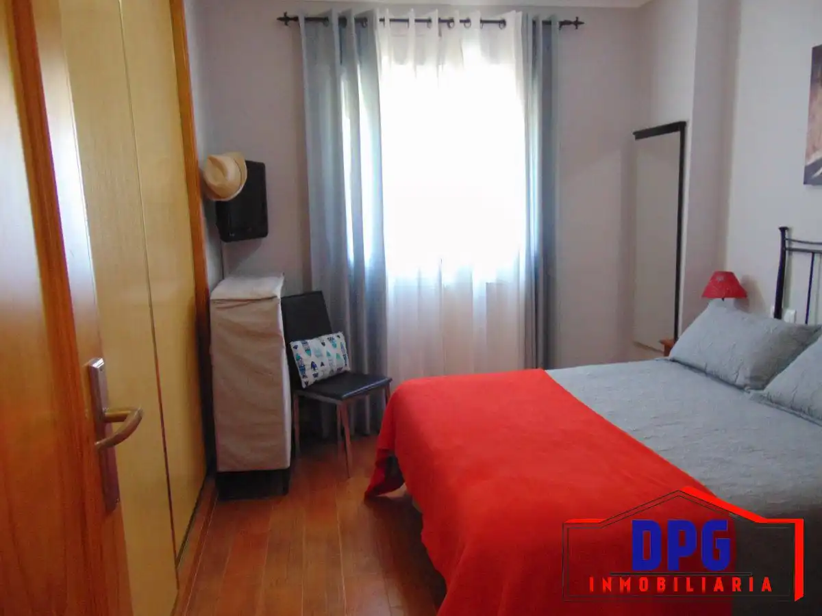 Habitación de Apartamento en venta en Garrucha con Aire acondicionado y Amueblado