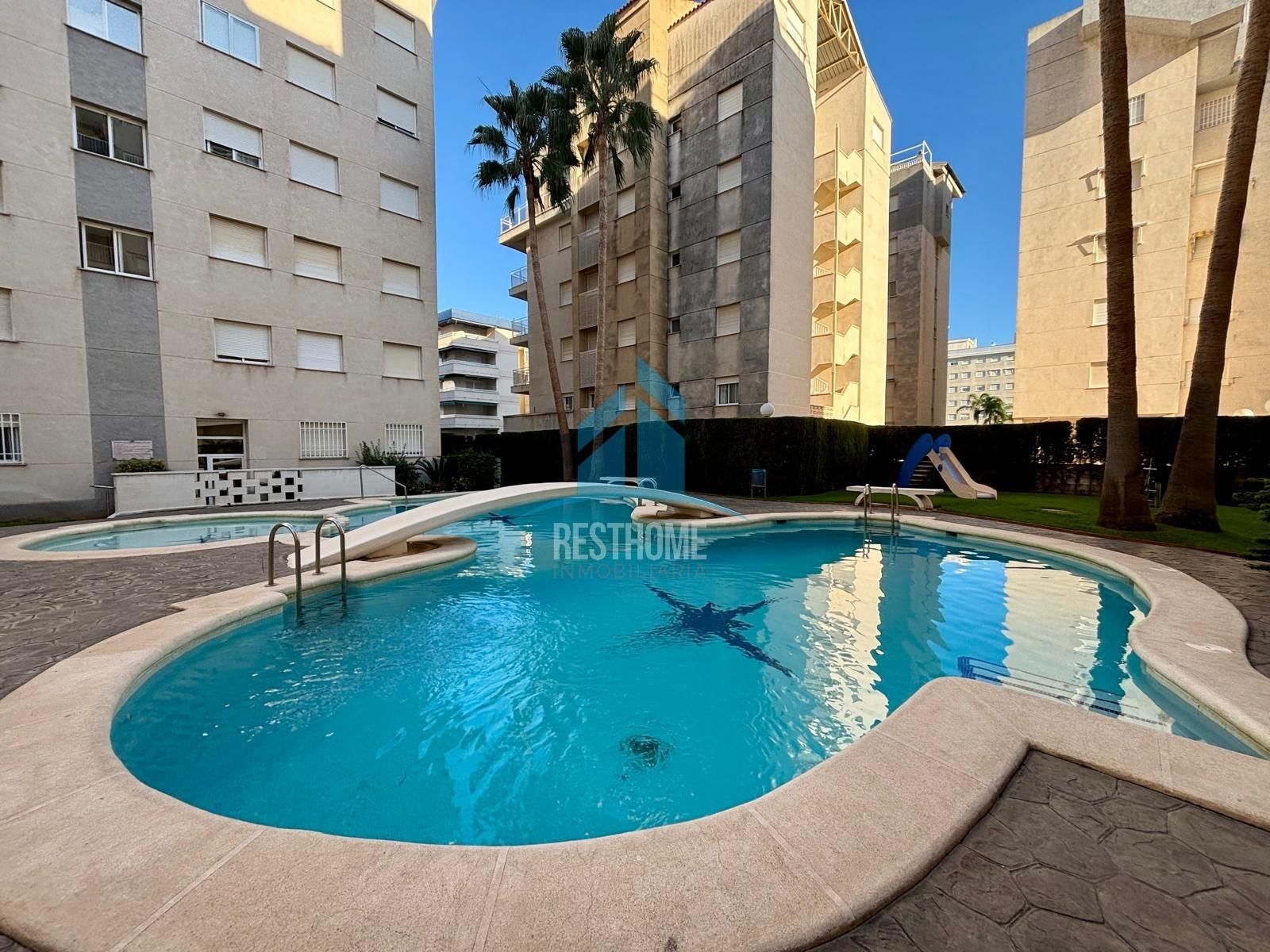 Piscina de Apartament en venda en Daimús amb Jardí privat, Terrassa i Balcó