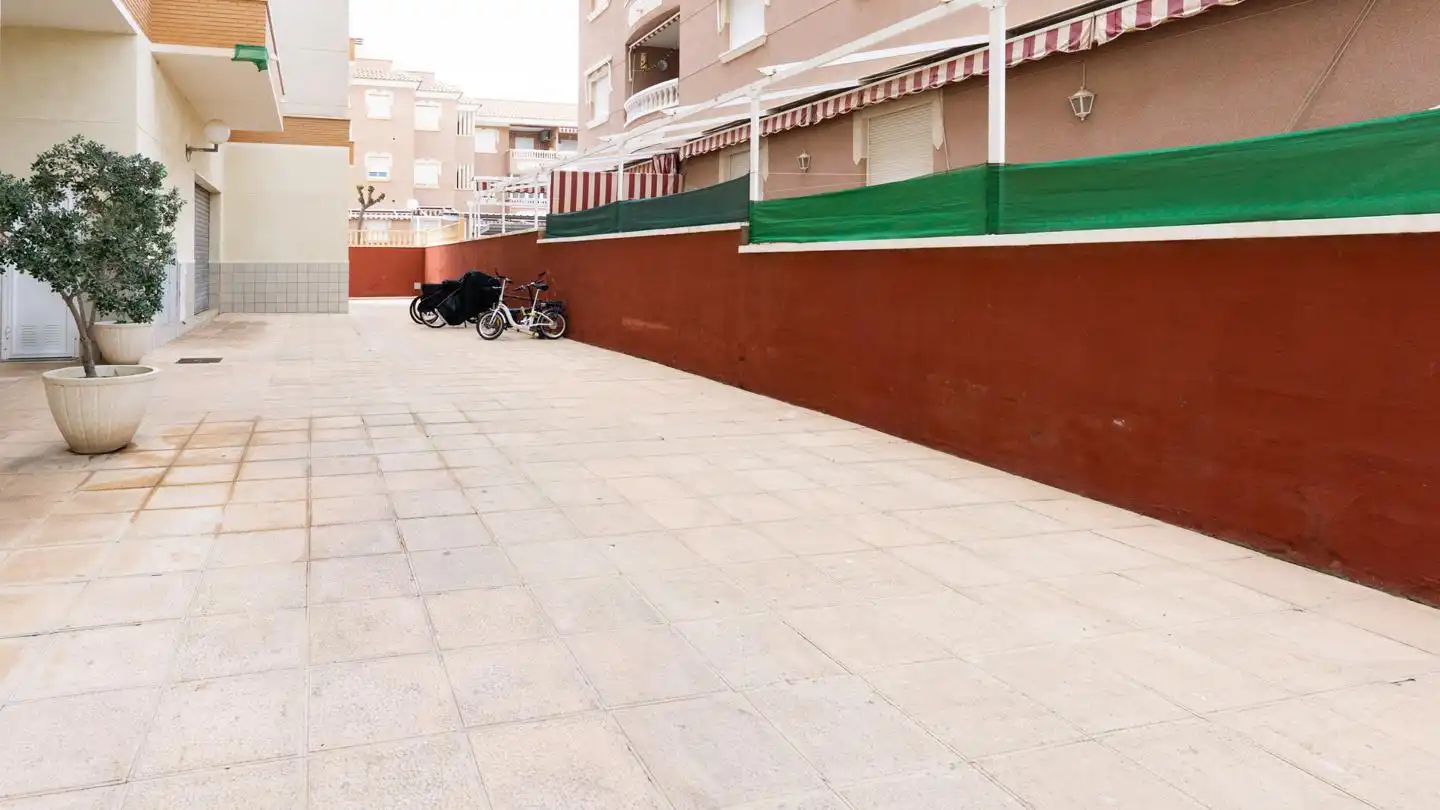 Exterior view of Flat for sale in Santa Pola  with Terrace and Furnished