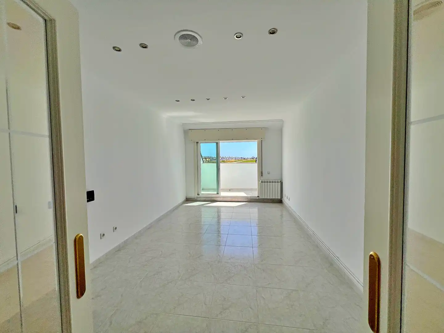 Apartments for sale in Barreiros  with Private garden