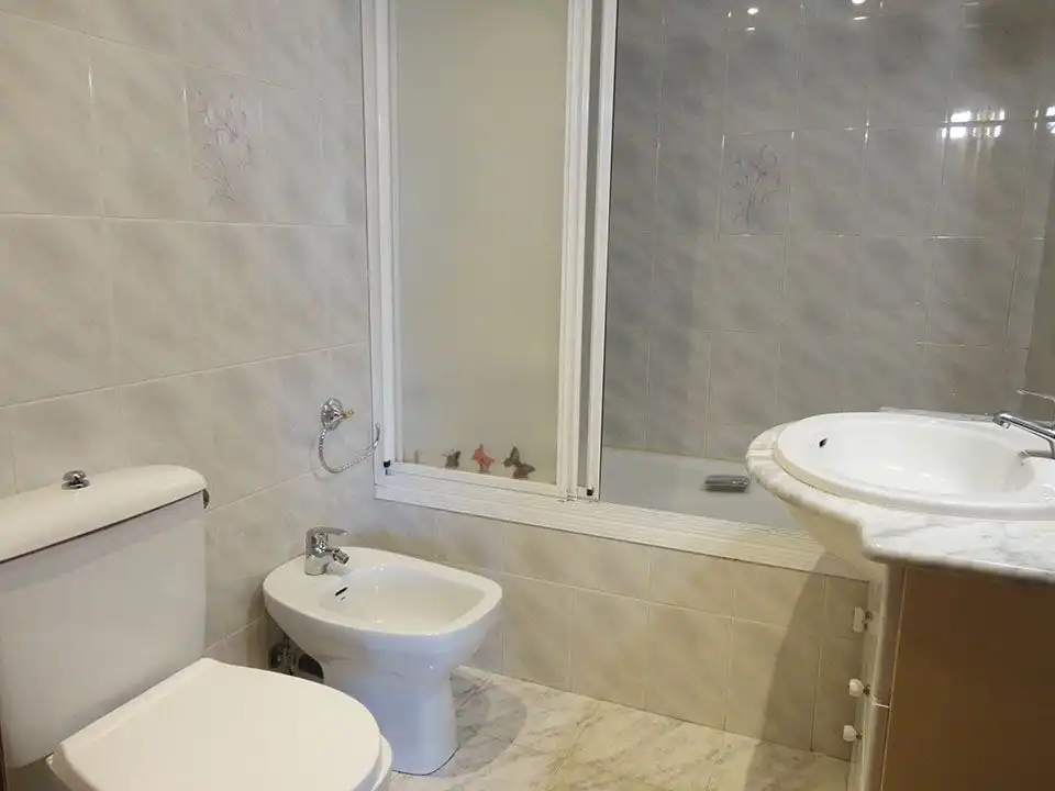 Bathroom of Flat for sale in Salas de los Infantes  with Heating, Terrace and Storage room