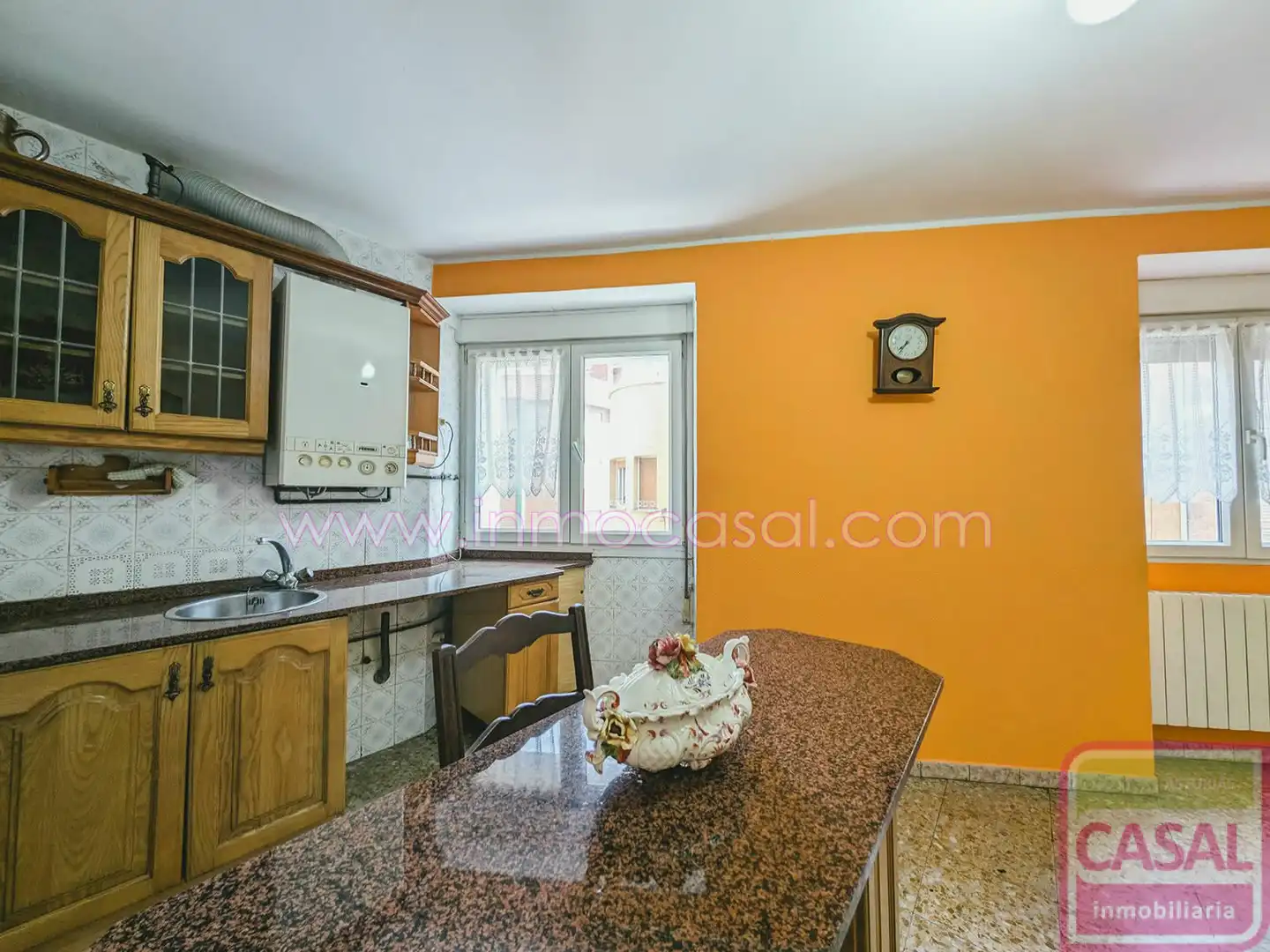 Cocina de Piso en venta en Gijón  con Calefacción