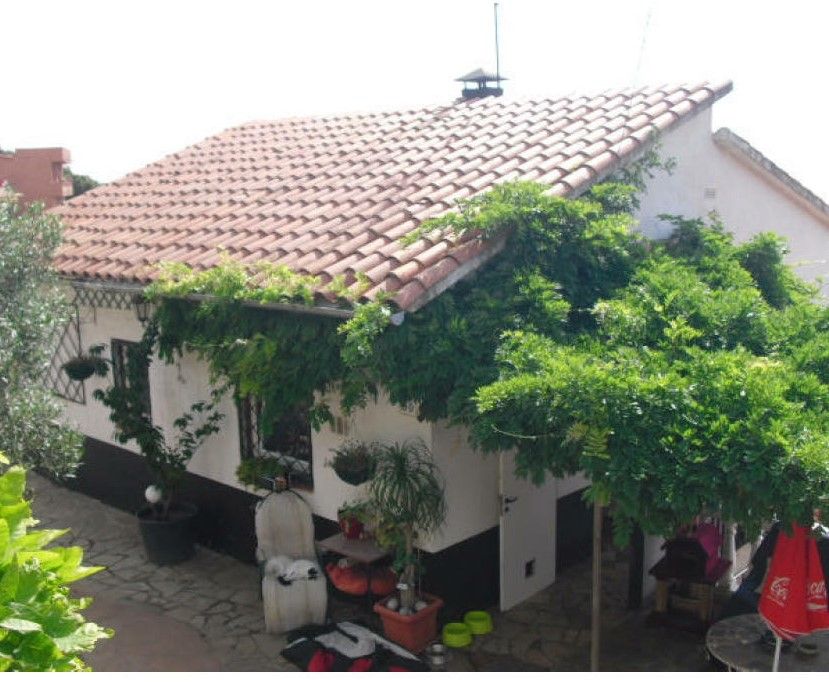 Vista exterior de Casa o xalet en venda en Pineda de Mar