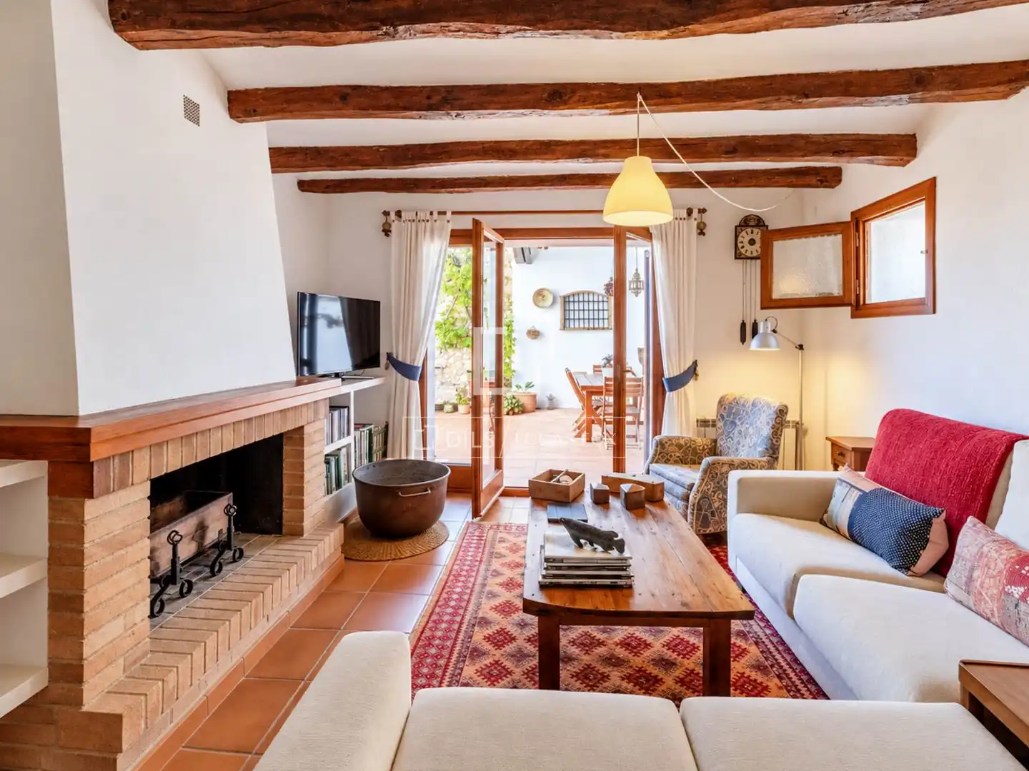 Casa rústica con piscina en venta en Torrelles de Foix, imagen 4