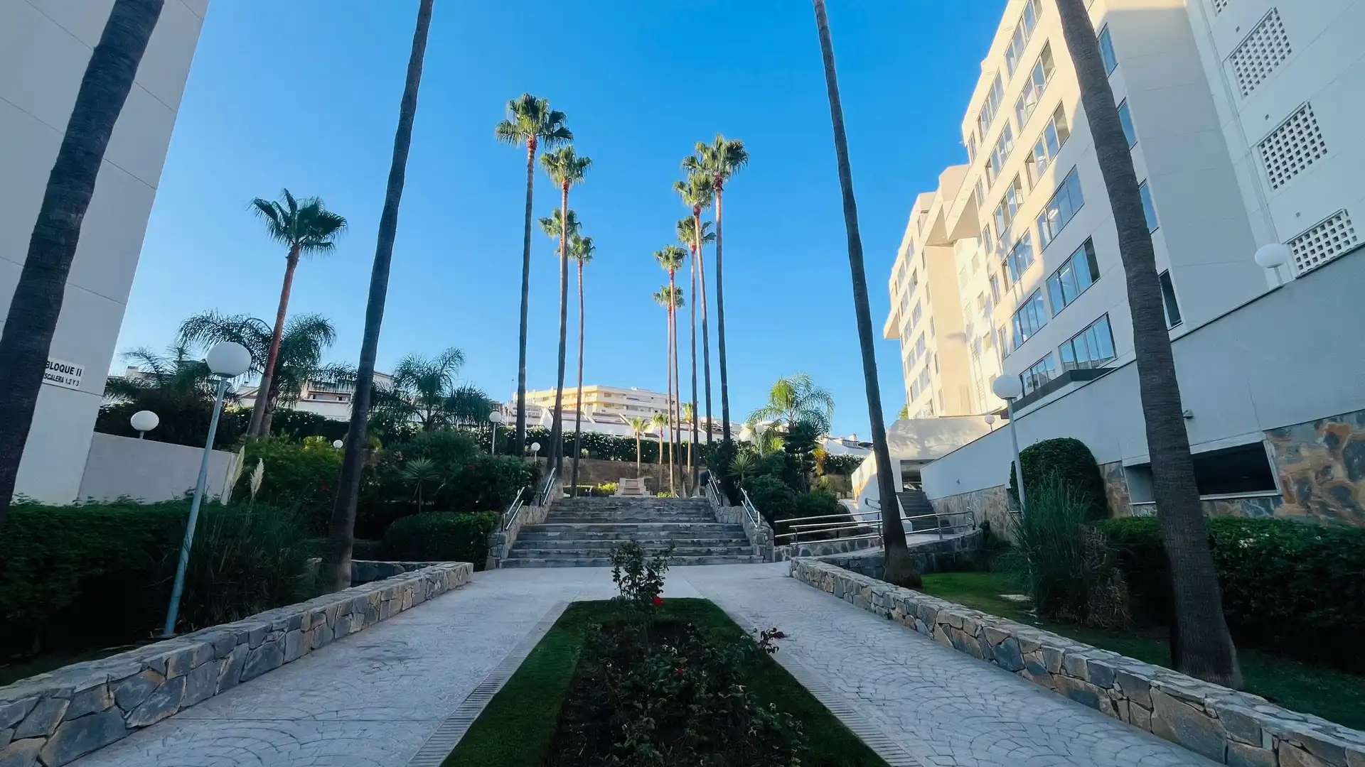 Apartament amb piscina en venda a Castillo Sohail - Myramar, imagen 17
