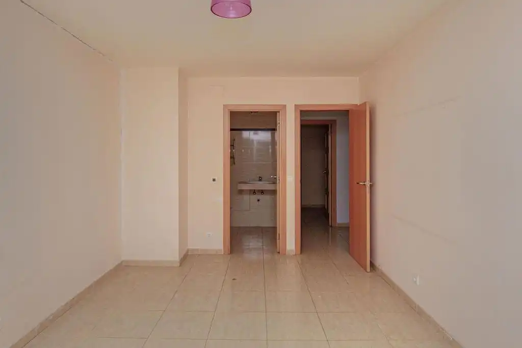 Ground floor for sale in Figueres