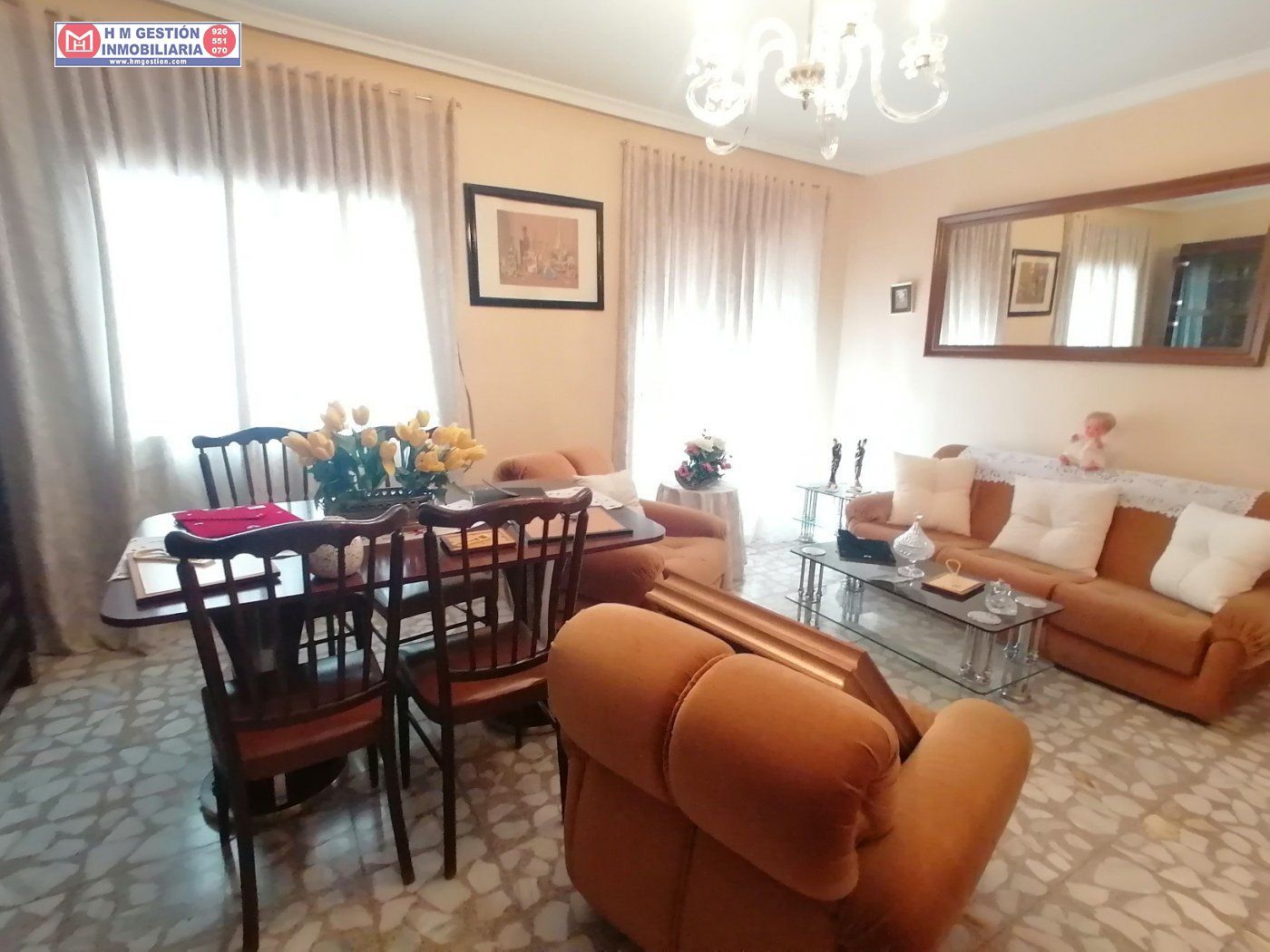 Sala d'estar de Casa o xalet en venda en Alcázar de San Juan amb Aire condicionat, Calefacció i Terrassa