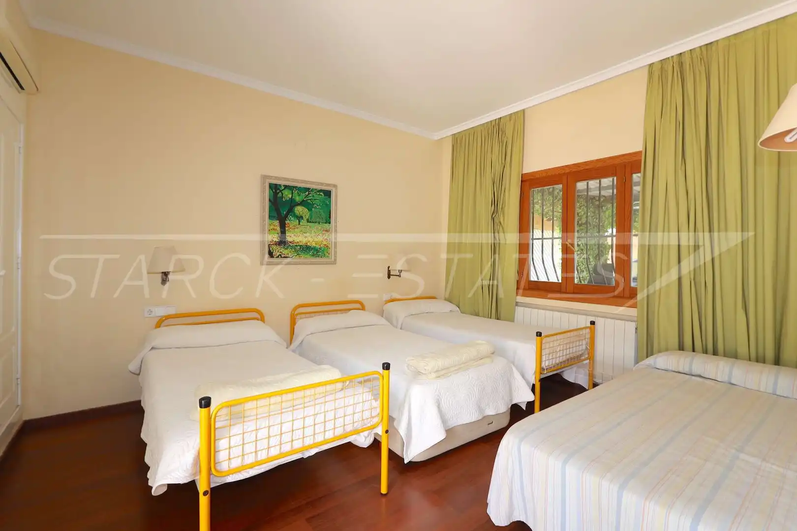Schlafzimmer von Residential zum Verkauf in La Vall d'Ebo