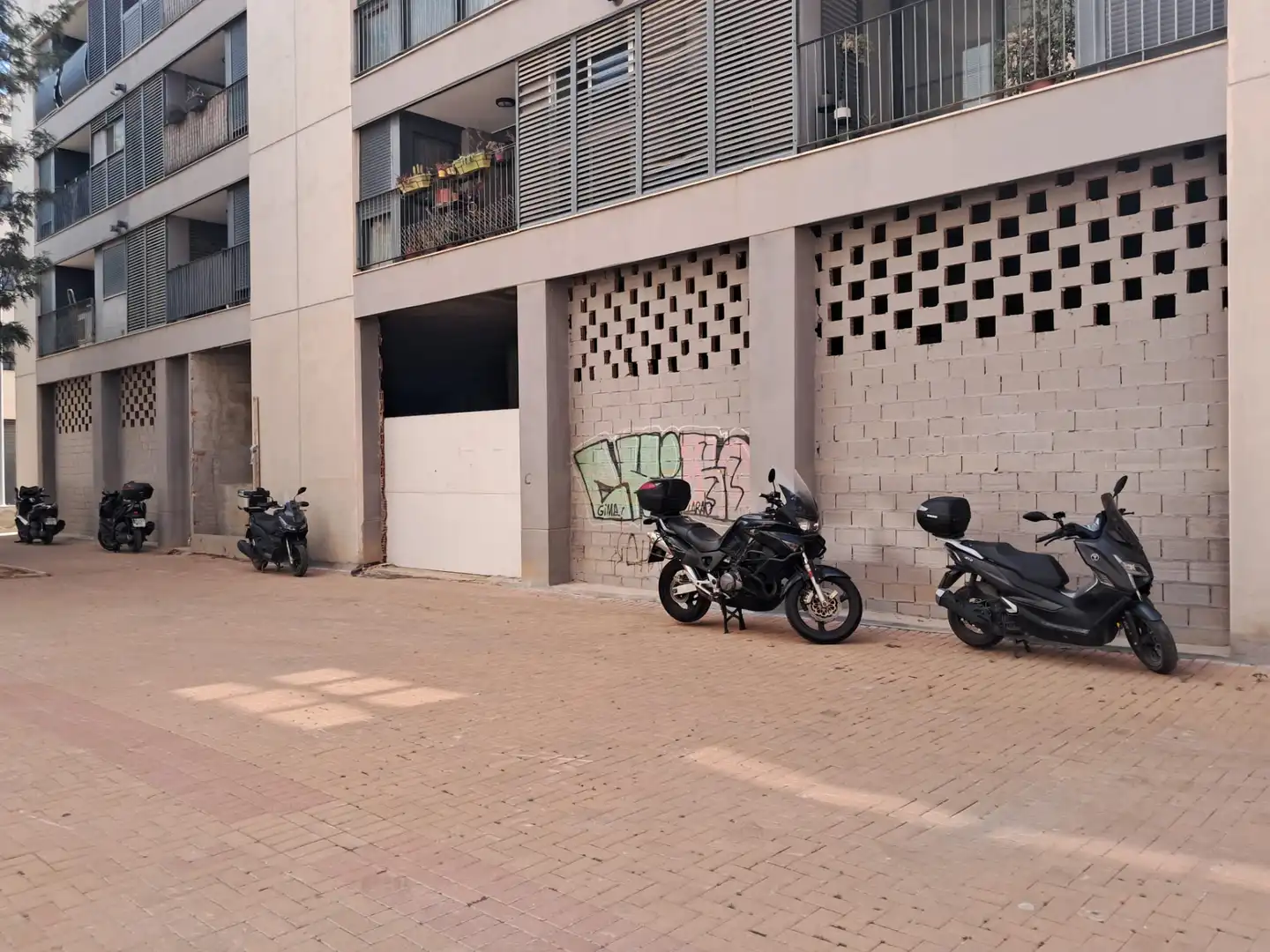 Local commercial à louer à Carrer Montcada