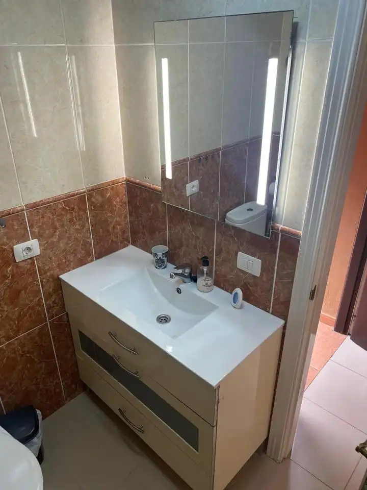 Baño de Apartamento en venta en Arona con Terraza, Amueblado y Piscina comunitaria