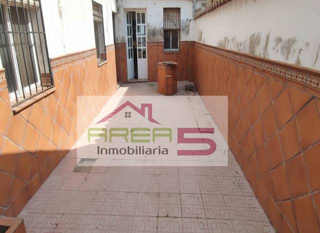 Casa-chalet en Venta en Campanario