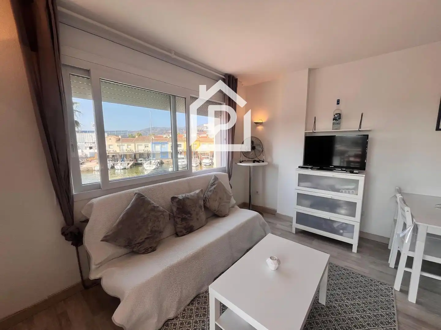 Piso con piscina en venta en PORT CANIGÓ, imagen 8