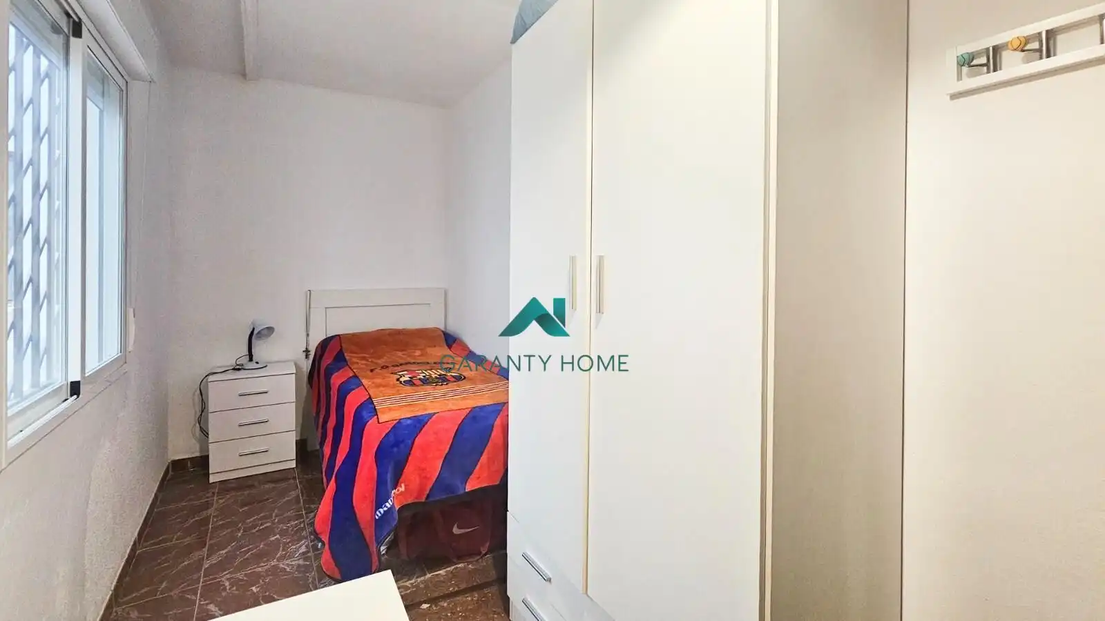 Schlafzimmer von Wohnung zur Miete in Jaén mit Klimaanlage, Heizung und Abstellraum
