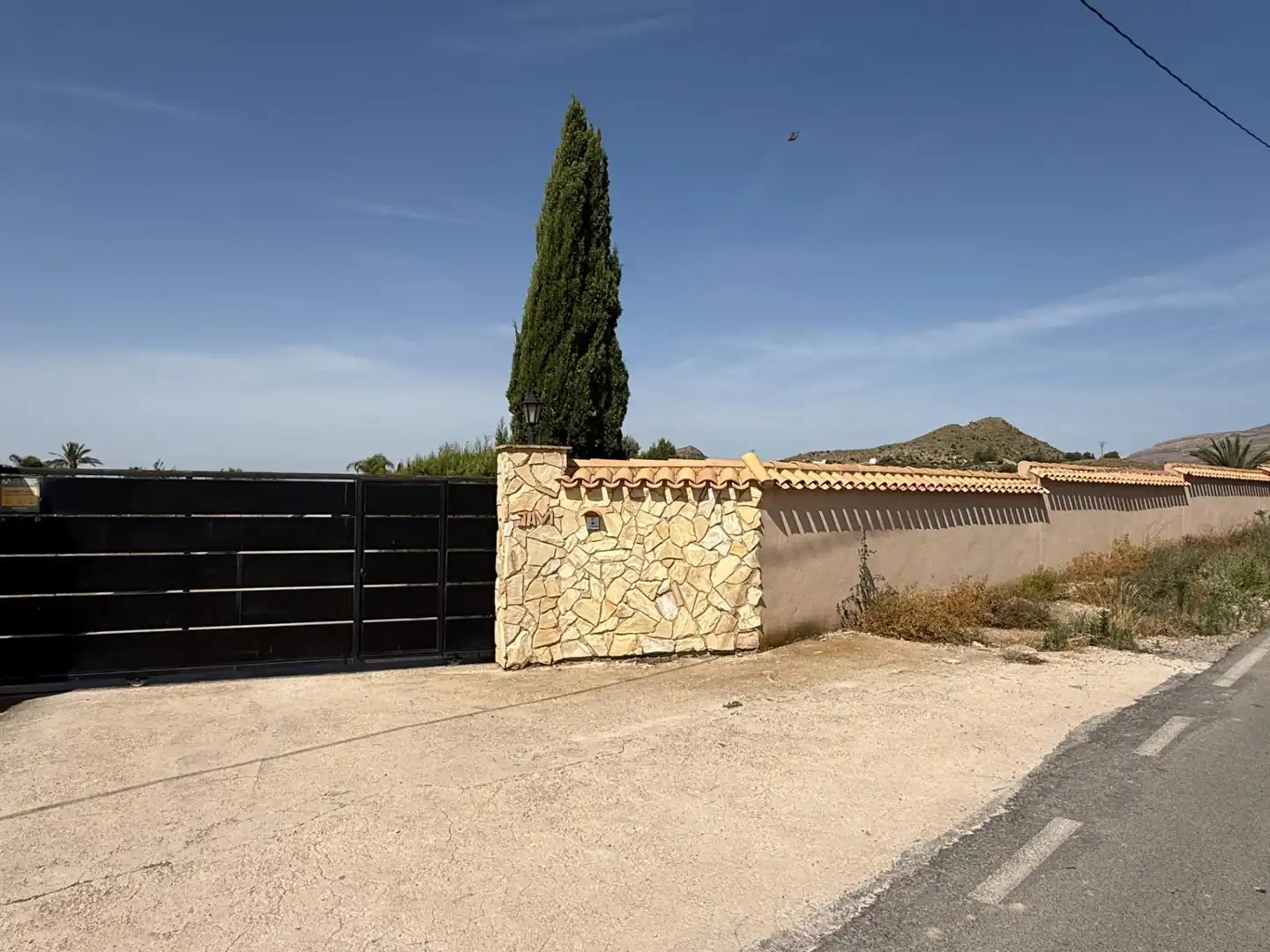 Vista exterior de Casa o chalet en venta en Agost con Terraza y Piscina