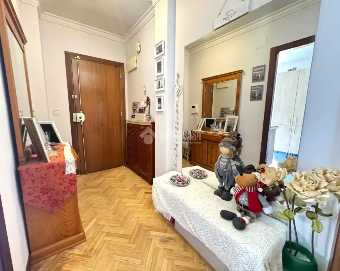 Habitación de Piso en venta en Alcalá de Henares con Aire acondicionado y Calefacción