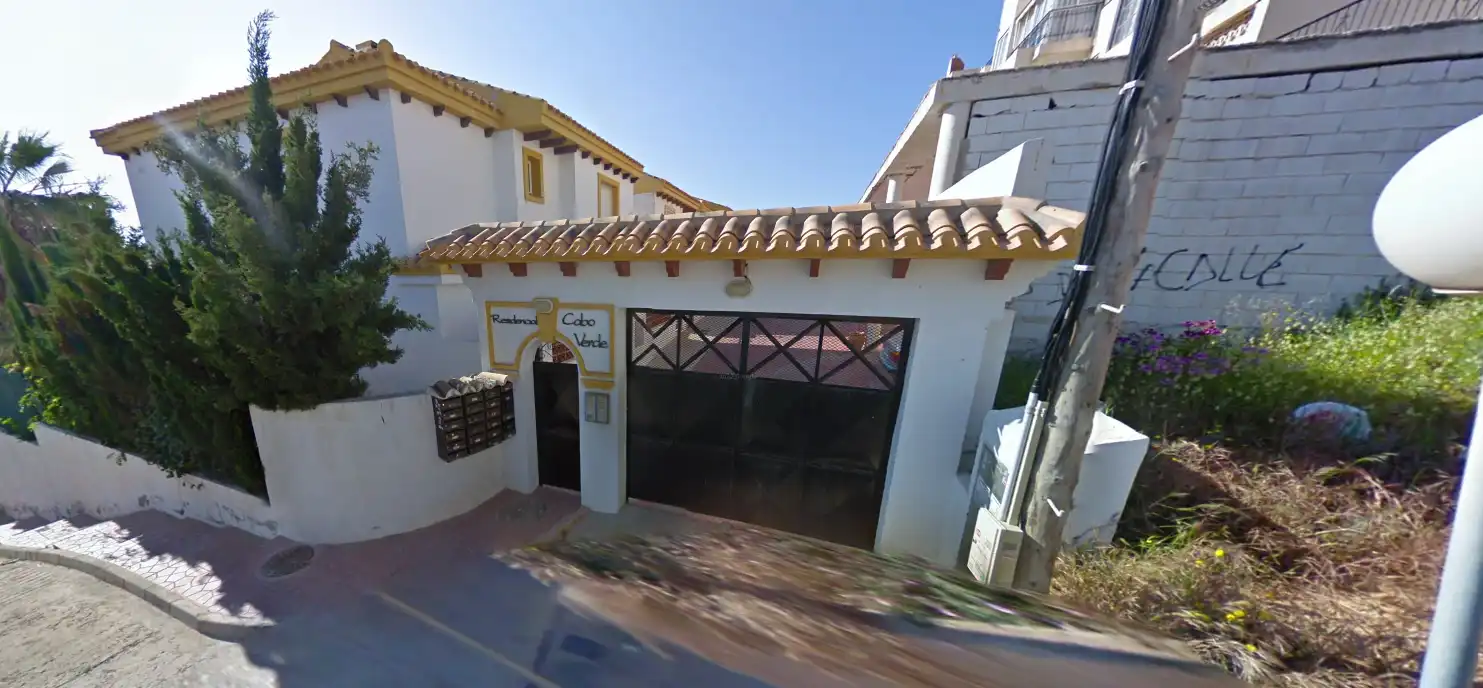 Vista exterior de Pis en venda en Torrevieja
