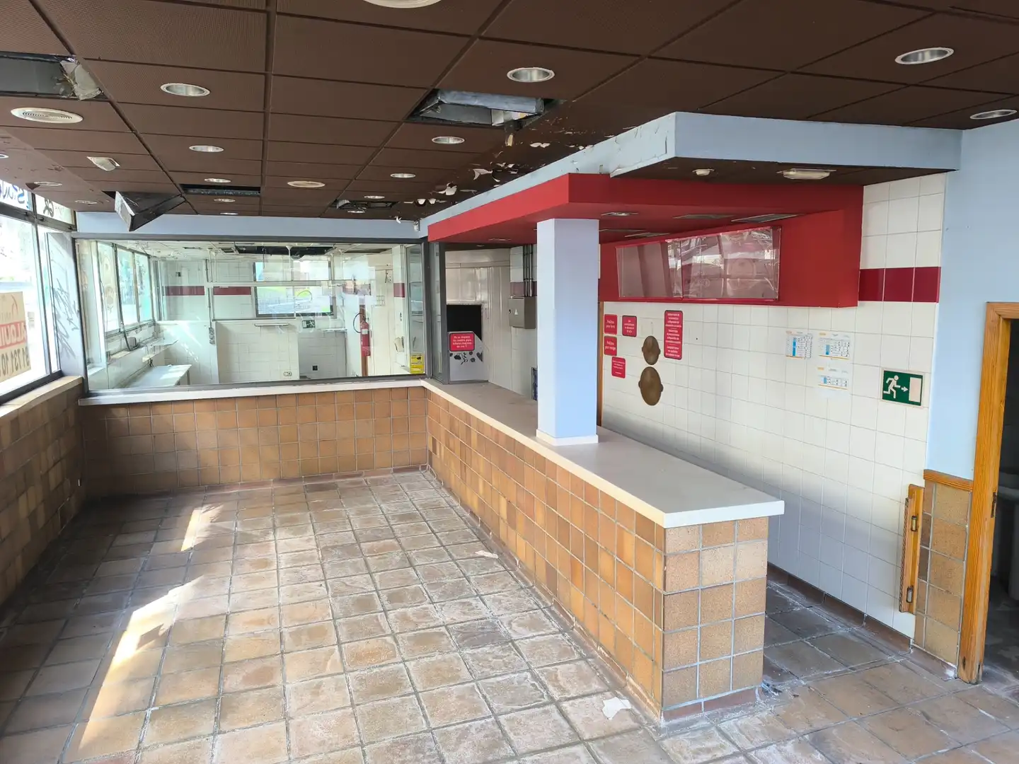 Commercial properties for rent in Rúa Zamora, 51, O Castro