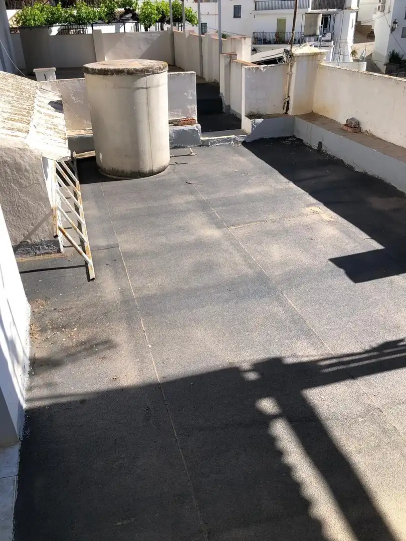 Casa rústica amb terrassa en venda a Cómpeta, imagen 5