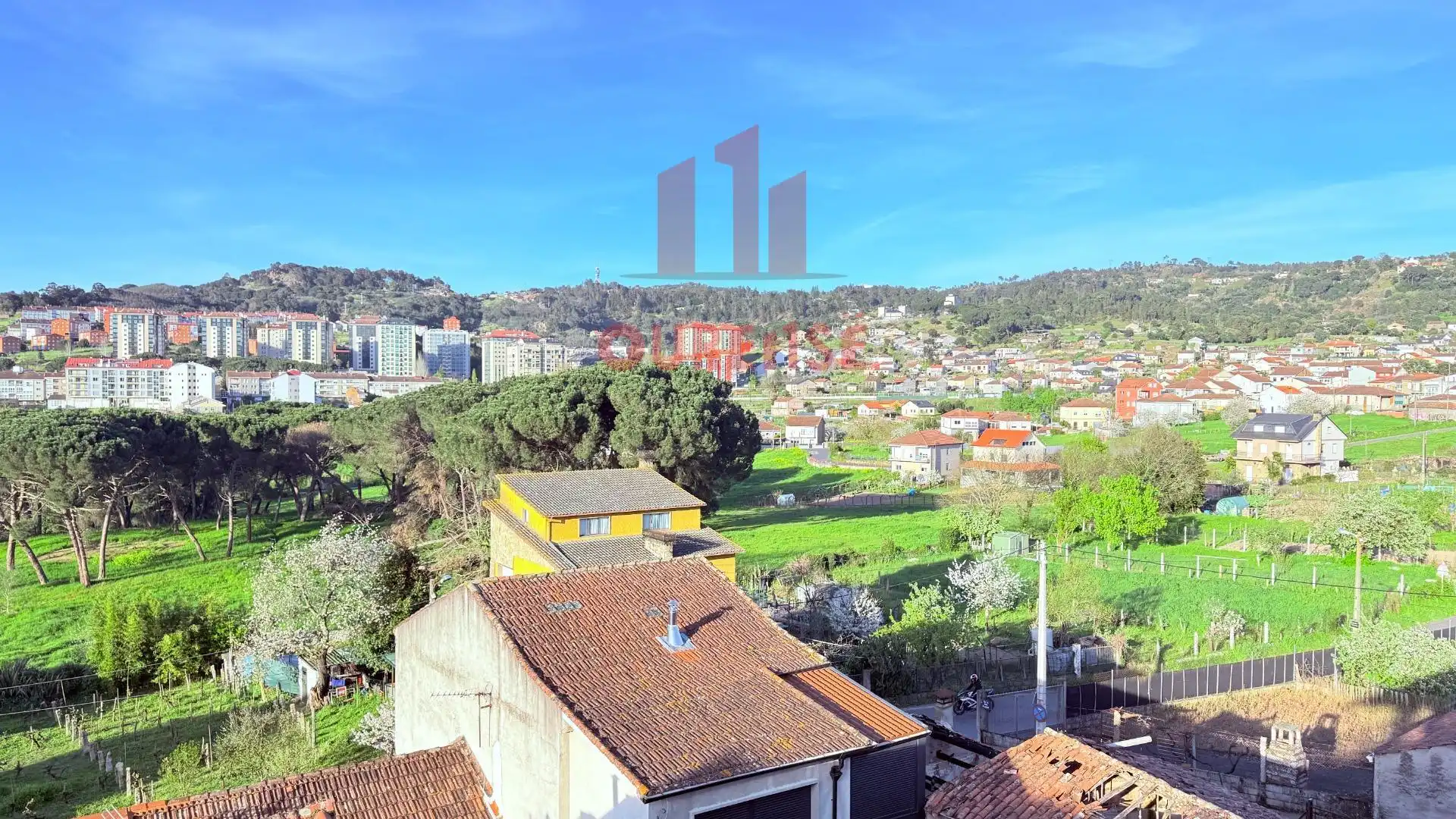 Exterior view of Buildings for sale in Ourense Capital 