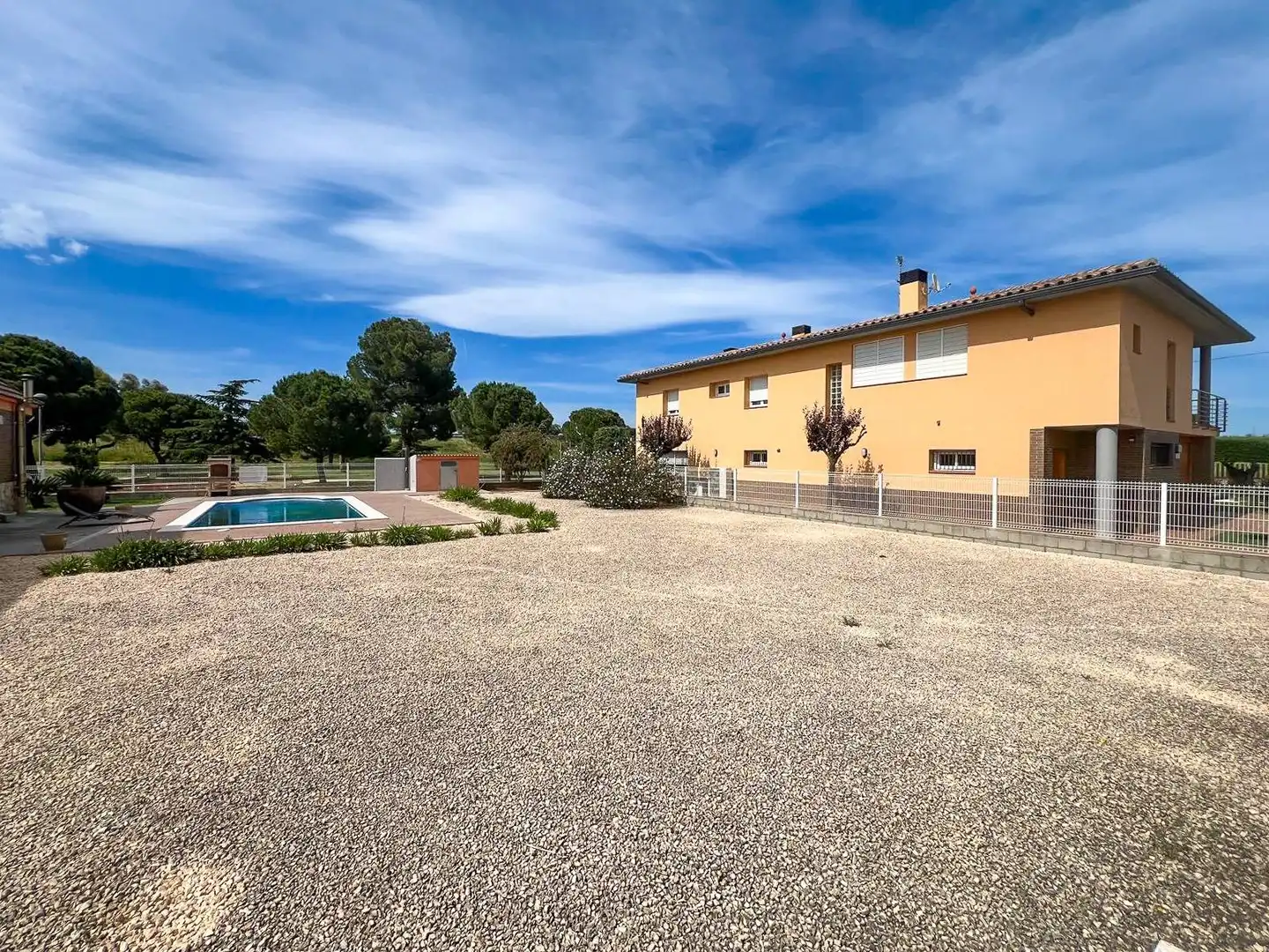 Vista exterior de Residencial en venta en Vilamalla