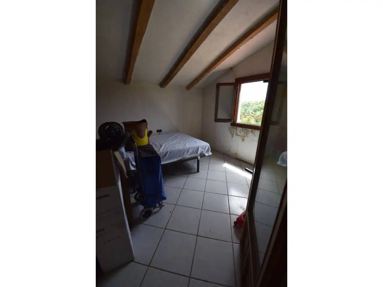 Bedroom of Houses for sale in Cuadros  with Private garden and Parquet flooring