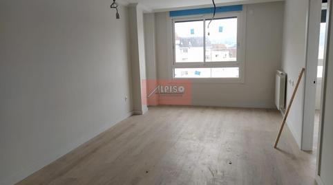 Foto 2 de Apartament en venda a Bedoya, Centro, Ourense