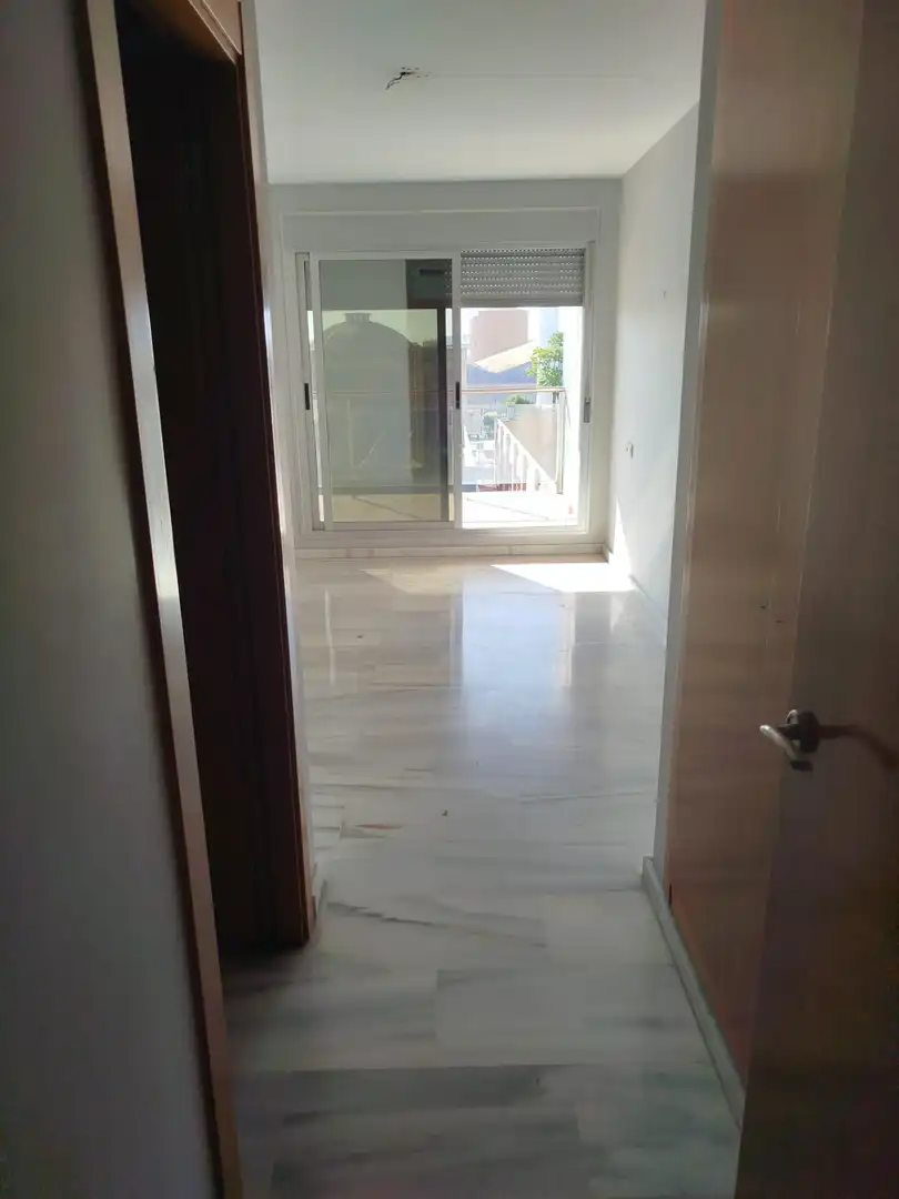 Piso en venta en Castellón de la Plana / Castelló de la Plana con Aire acondicionado, Terraza y Trastero