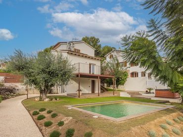 Xalet amb piscina en venda a MOLI BAIX 6