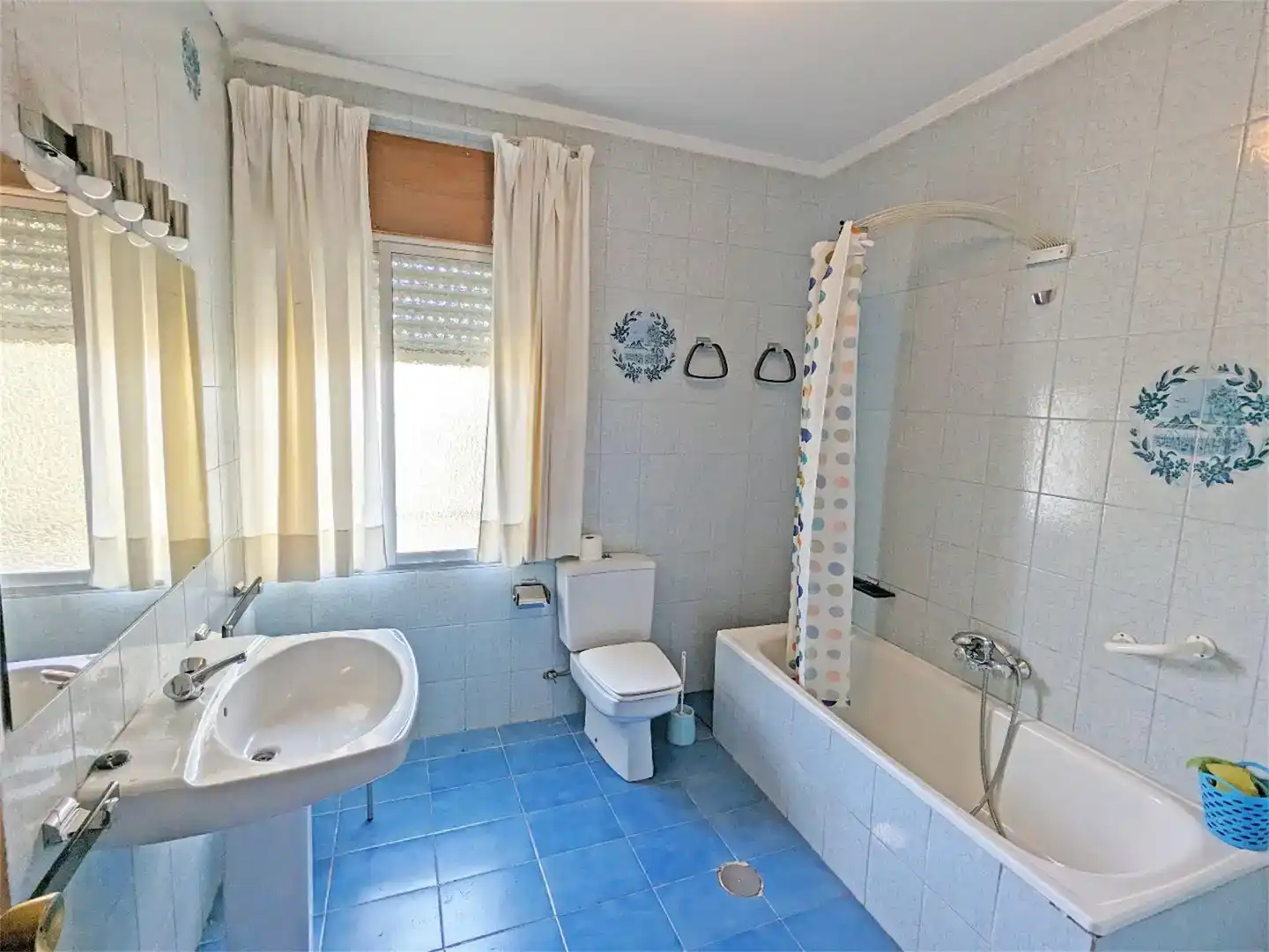 Bany de Casa o xalet en venda en Villaharta amb Aire condicionat, Piscina i Balcó