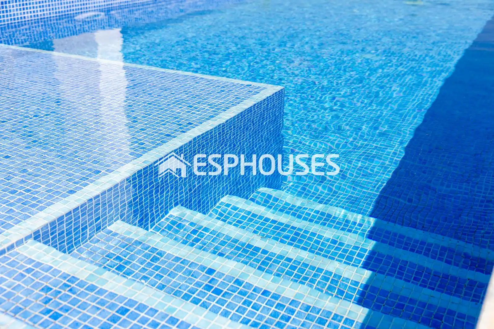 Casa con terraza en venta en Casco urbano, imagen 4